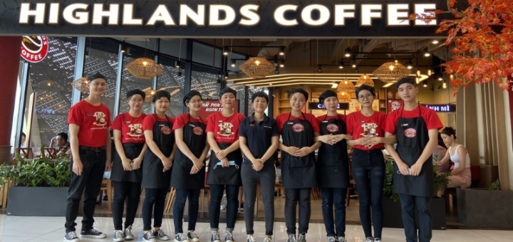 highlands coffee - iVolunteer Vietnam